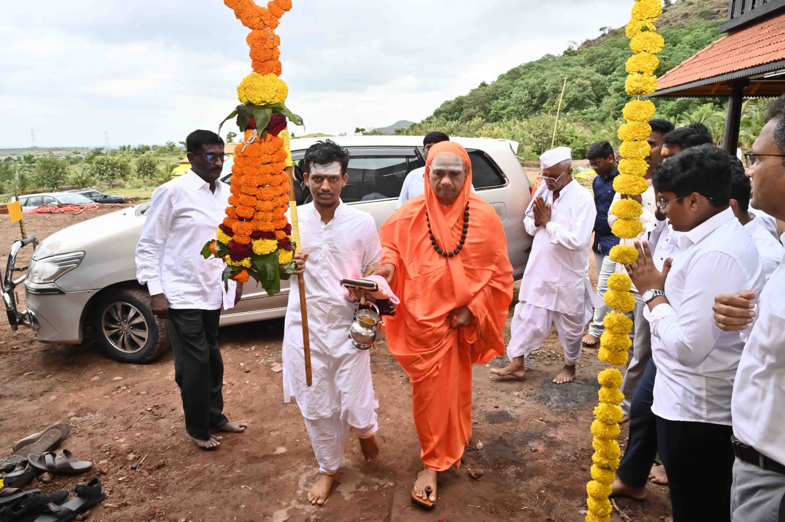 Poornakumbha welcome with marigold torans